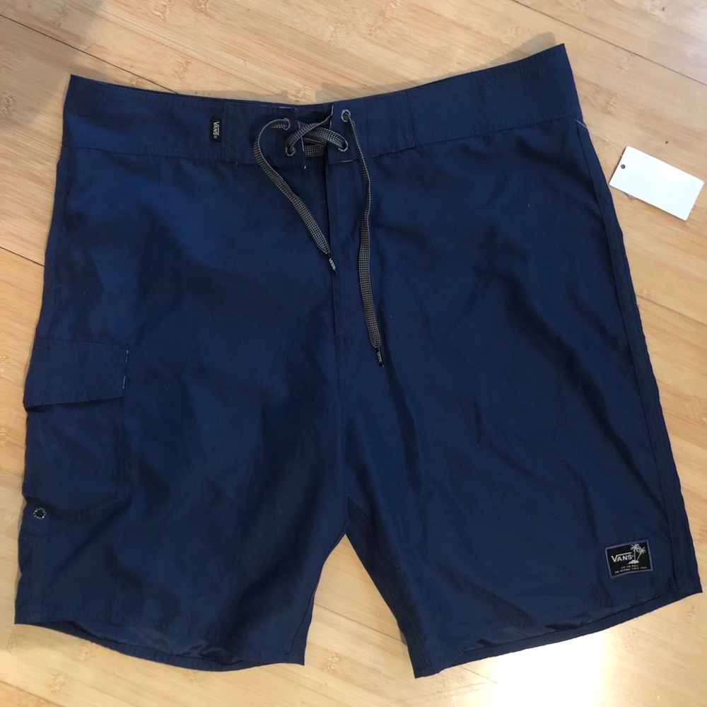 NWT Vans navy board shorts